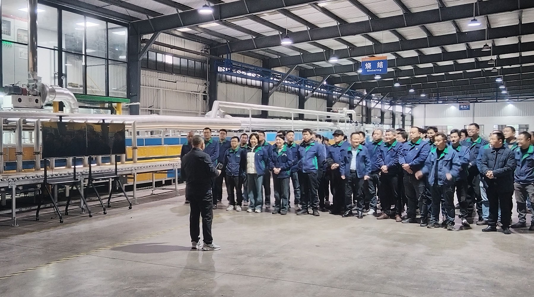 1765764298379203.jpg 20251212001.jpg